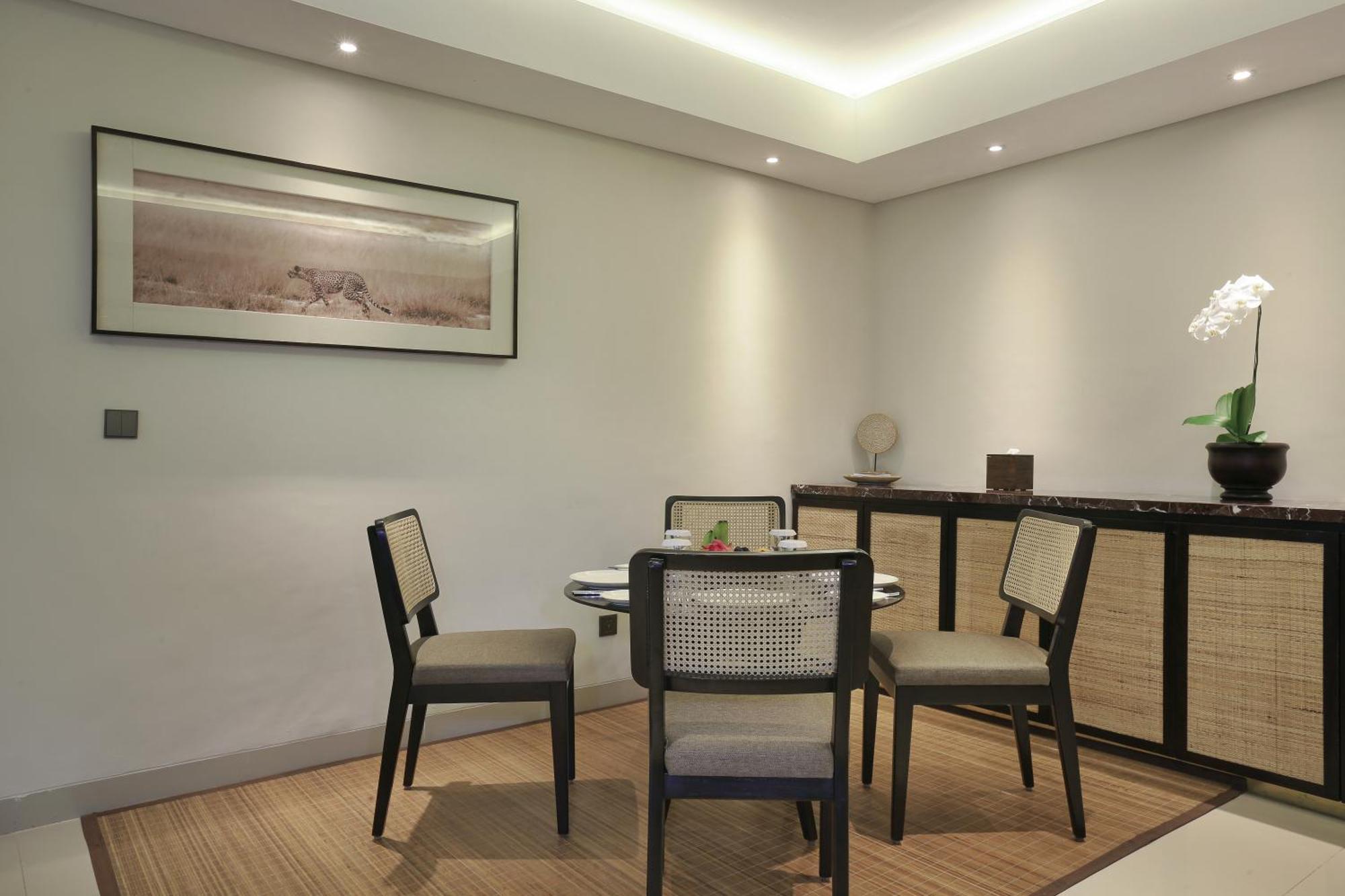 Sanctoo Suites & Villas Sukawati Zewnętrze zdjęcie